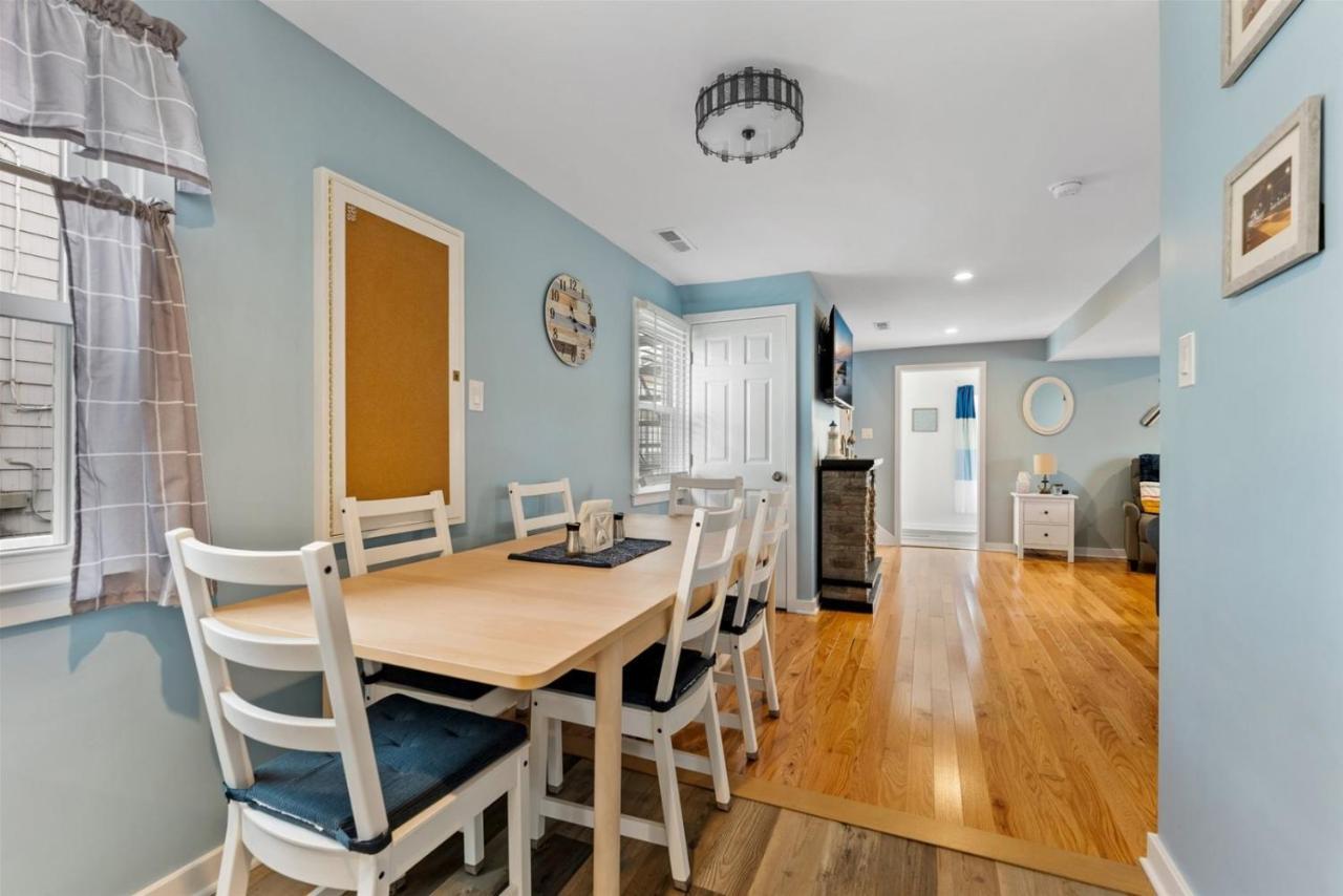 Newly Renovated 4 Bedroom Home Only 2 Blocks From The Beach! Wildwood Luaran gambar