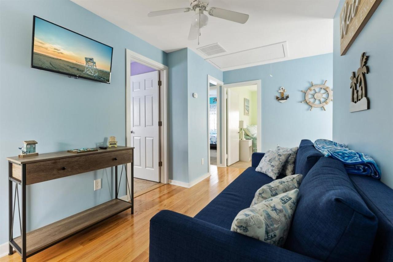 Newly Renovated 4 Bedroom Home Only 2 Blocks From The Beach! Wildwood Luaran gambar